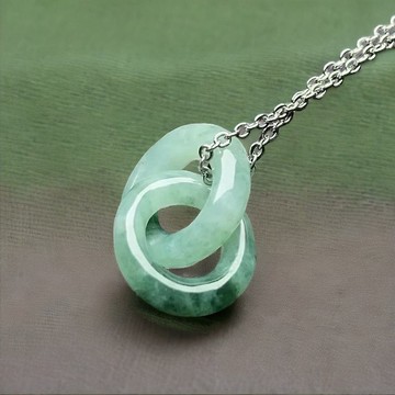 冰飄綠花翡翠同心圓項鍊 | 天然緬甸玉翡翠A貨 | 送禮