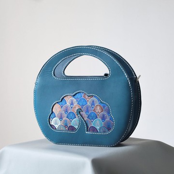 【孔雀开屏】圆弧形手提包创意真皮斜挎包手工复古小众女包送礼