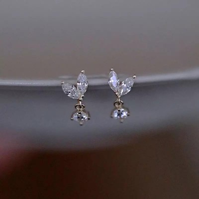 011Pc【揺れる輝き】ピアス　しずく　ゆらゆら　CZダイヤ　S925　シルバー 33e35ca9ff76827f3ac49957d3a5f5