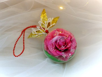 聖誕球裝飾樹。聖誕樹裝飾