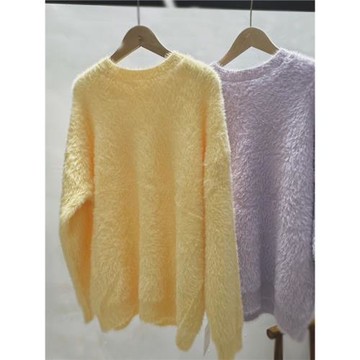 奶黃色水貂絨毛衣女秋冬溫柔慵懶風寬松軟糯高級感內搭針織衫上衣