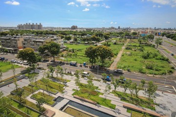 捷運×學區×極景｜橋科大極｜邊間景觀4房雙平車	｜高雄市橋頭區成功南路
