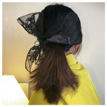 梨花HaNA 韓國輕柔法式蕾絲．迷人雙眸蝴蝶結髮夾