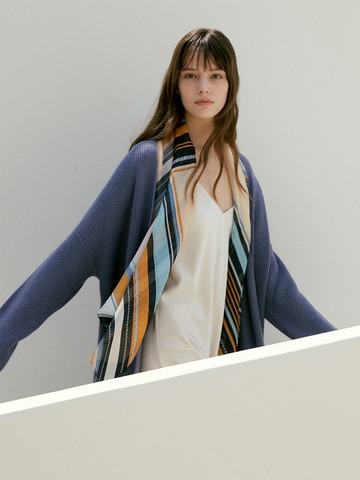 Silk Long Scarf Hopper