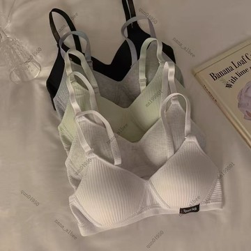 臺灣發貨🔔純棉內衣少女舒適無痕透氣少女內衣發育期高中生學生小胸聚攏無鋼圈薄款文胸罩胸罩 奶罩
