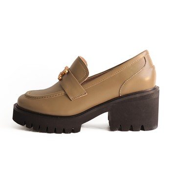 KOKKO超輕量經典柔軟羊皮厚底樂福鞋駝綠色