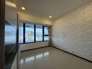 海洋都心1期正面海景3房+平車｜新北市淡水區新市五路三段