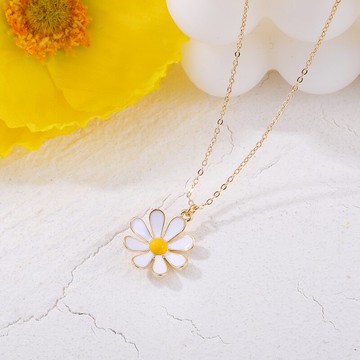小雛菊項鏈女鎖骨鏈新款潮小眾設計鈦鋼脖子吊墜閨蜜飾品