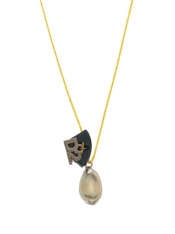 Dsquared2 - logo-charm necklace - men - Tin/Calf Leather/Shell - One Size - Gold