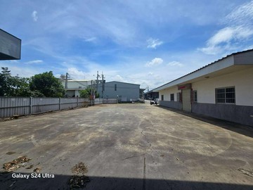 烏日溪南路二段68巷國3旁廠房拖車可進農地｜台中市烏日區溪南路二段