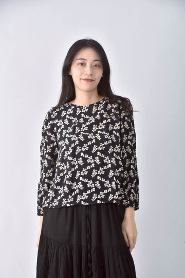 (S) max co花卉黑色長袖上衣