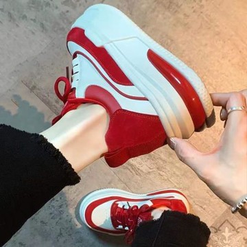 真皮厚底小白鞋女2023春季新款輕便氣墊運動休閑版型百搭松糕鞋女