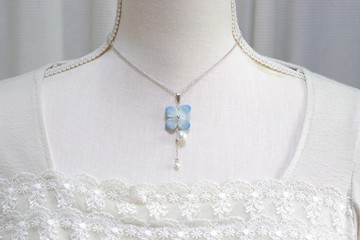 黏土藝術 繡球花與棉珠墜飾・迷戀於那抹淡淡的藍