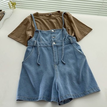 特價減20 減齡背帶牛仔短褲兩件套女夏季高腰闊腿褲+寬松短袖t恤