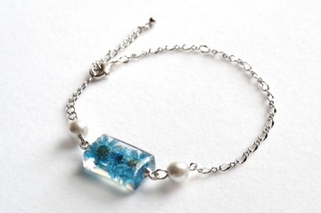 樹脂藝術 鮮花與棉珍珠手鍊・深藍・銀色