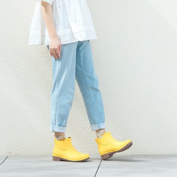 台灣製造【雨靴日】黃 俏皮可愛 雨天穿搭