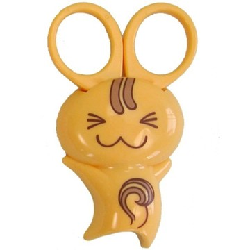 【毓秀堂】下村工業 安全剪刀(附磁鐵)-松鼠