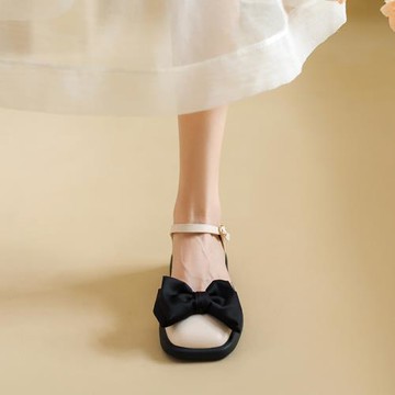 大碼低跟涼鞋女41一43包頭蝴蝶結一字帶粗跟羅馬女款夏季厚底女鞋