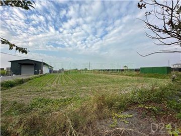 新市區鄰路有水電2.8分農地☎️290-6660｜台南市新市區潭頂