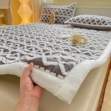 2025新款陽離子塔芙絨菱形格夾棉床墊支持一件代發供直播