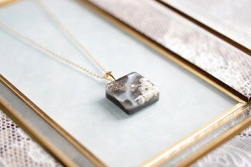 樹脂藝術 方形吊墜・夜色深處