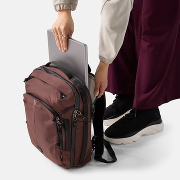 Matador Personal Item Travel Pack 18L 隨身輕旅背包 - 石榴紅