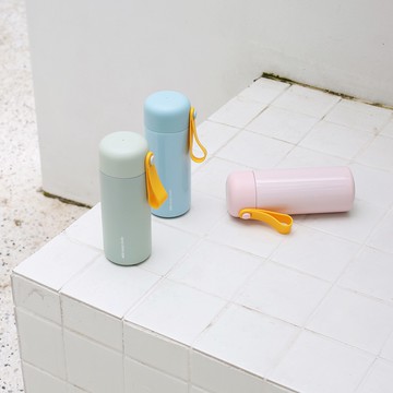 AKS｜莫蘭迪側提保溫瓶350ml(蘭迪藍/蘭迪灰/蘭迪綠/蘭迪粉)