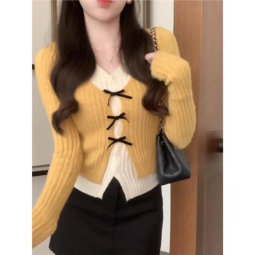 溫柔風假兩件V領長袖針織衫秋冬2025新款氣質百搭修身顯瘦上衣女