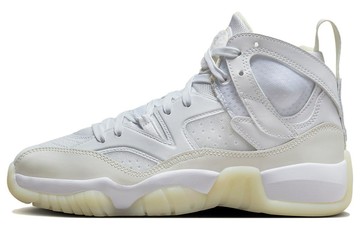 WMNS JUMPMAN TWO TREY WHITE SAIL
