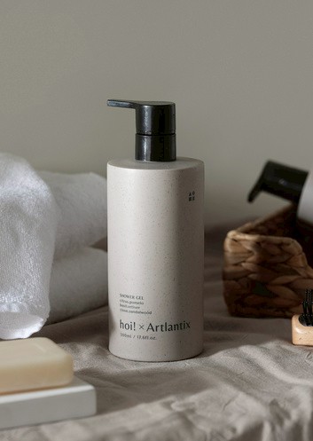 hoi x 日京山風 香氛滋養沐浴露．升級版