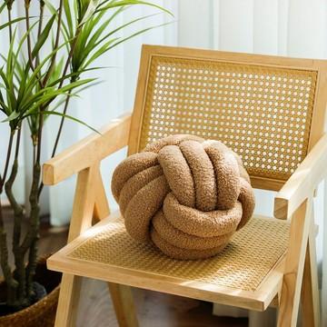 hoi!療癒系可愛打結抱枕-卡其色-28cm
