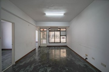 (專約)高醫、後驛商圈｜採光佳✨格局方正✨公寓三樓｜高雄市三民區自由一路