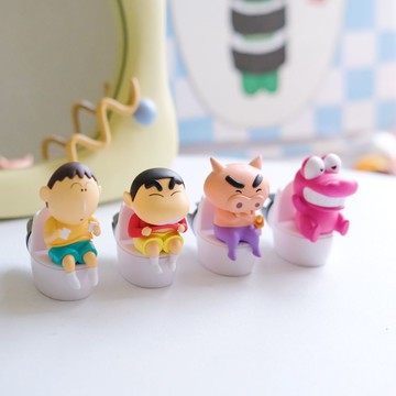 《蠟筆小新》有點味道ᐠ( ᐕ )ᐟ｜角色蹲馬桶造型香氛 車用香氛 可補充