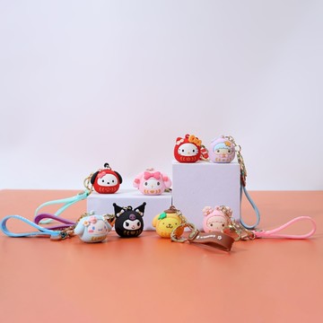 PG x 三麗鷗Sanrio 達摩吊飾-大耳狗/KIKI/凱蒂貓/酷洛米/LALA/美樂蒂/帕恰狗/布丁狗