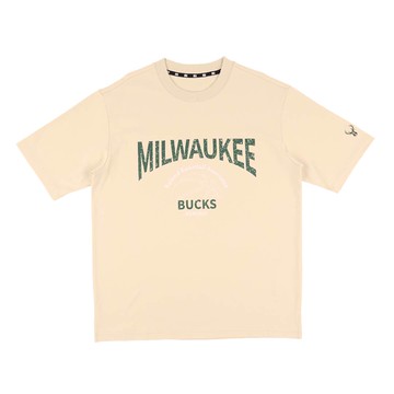 【NBA】微落肩 復古 印刷 短袖上衣 公鹿隊-3325100731