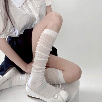 【全館現貨】 韓系穿搭 學生中筒素面襪長襪 微透感坑條長筒襪 素面堆堆襪   顯瘦膝下 堆堆襪 中筒素面襪 881614