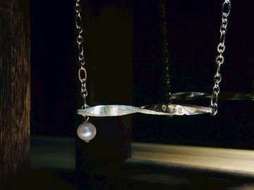 扭轉垂墜珍珠項鍊/手鍊