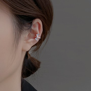 925純銀蝙蝠耳夾女夏季性冷淡風無耳洞耳環高級感耳骨夾小巧耳飾