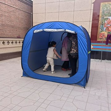 戶外隔離帳篷臨時遮陽蓬疫情棚子移動擺攤用遮雨棚折疊帳篷批發