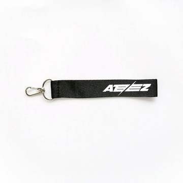 ⭐韩国代购正版预售⭐ 韩团ATEEZ 组合礼盒 钥匙扣 手机绳 小卡明信片 应援大礼包
