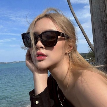 CELINE｜CL40222F-01A 小紅書爆款 膠框太陽眼鏡【葛洛麗雅眼鏡】