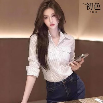 初色 通勤風翻領長袖單排釦雙口袋條紋襯衫上衣女上衣-白色-19518(M-2XL可選)