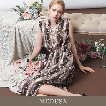 現貨【MEDUSA 曼度莎】民族風流蘇嫘縈度假長洋裝（M-XL）｜休閒長洋裝 涼感嫘縈 波西米亞風