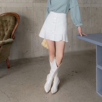 OB嚴選中大尺碼-棉質高腰排釦不對稱傘襬短裙《CA2632》