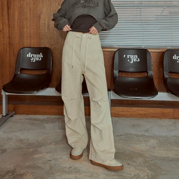 LALLO-燈芯絨抽繩寬版長褲-米色