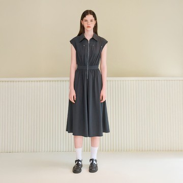 OUWEY歐薇 連肩袖半襟拉鍊細褶洋裝(深藍；S-L)