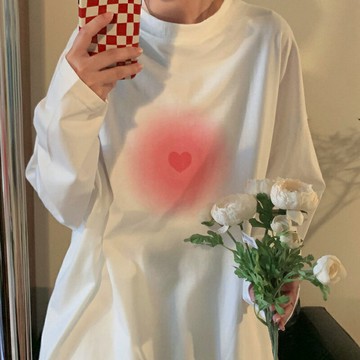 ins超火愛心長袖T恤女春秋薄款寬松韓版潮設計感百搭短袖打底上衣