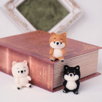 絨毛玩偶風格愁眉苦臉柴犬 (赤柴・黑柴・白柴) 羊毛氈