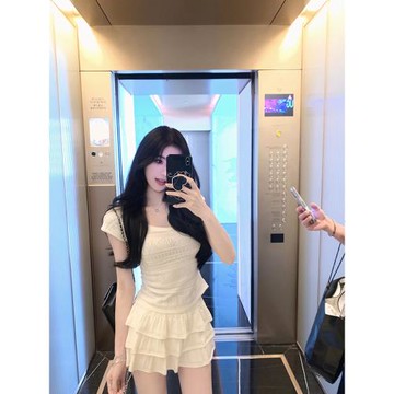 famouswang2025年夏季新款溫柔風鉤花套裝薄款鏤空針織衫兩件套