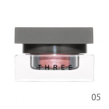 THREE Shimmering Color Veil Statement 05